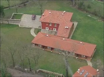 Rural Coviella فندق أريونداس